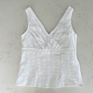 Ann Taylor Sleeveless V Neck Cotton Eyelet Lined Top Piping Detail White Sz 6